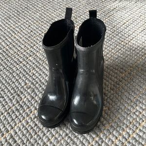 Sorel rain boots, size 7.5, black